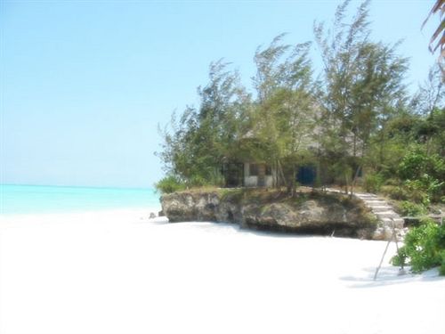 فندق Pongwe Beach