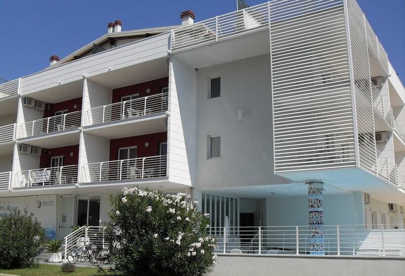 فندق Residence Rosburgo Sea Resort