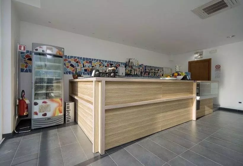 Отель Residence Rosburgo Sea Resort