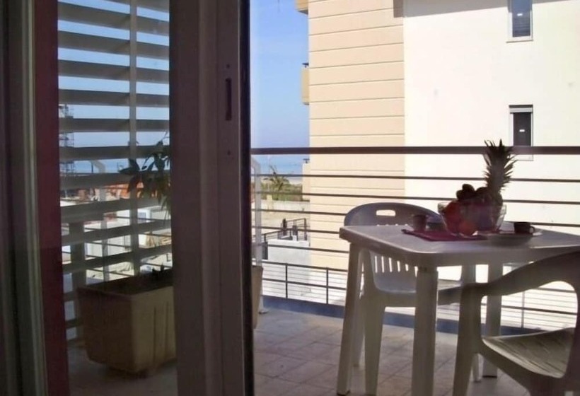 فندق Residence Rosburgo Sea Resort