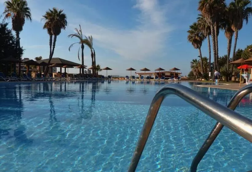 هتل Th Le Castella Baia Degli Dei Village