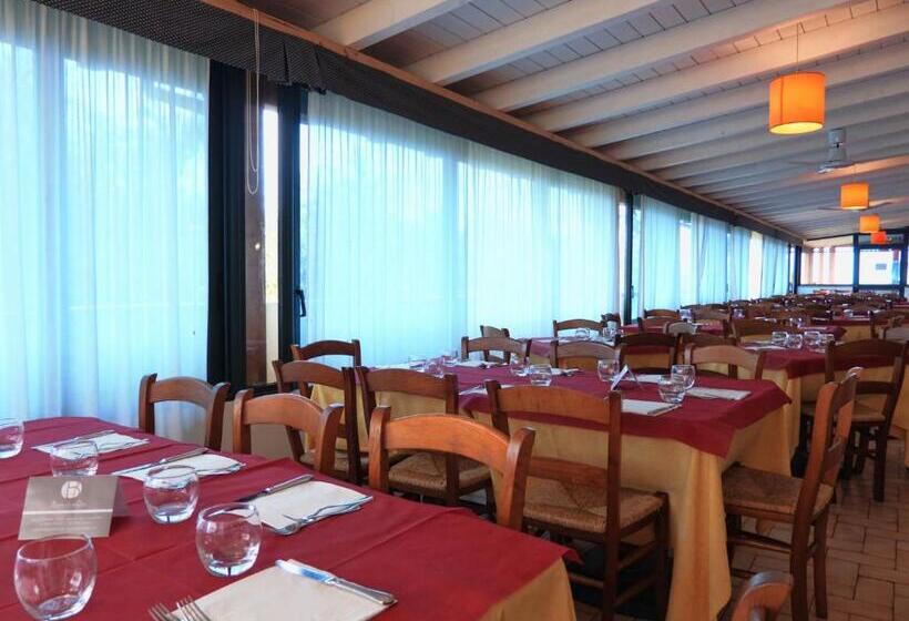 酒店 Th Le Castella   Baia Degli Dei Village