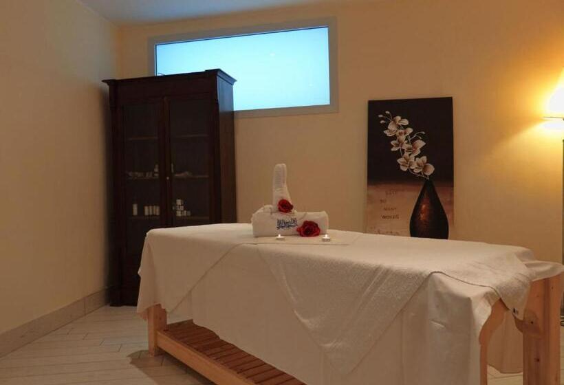 酒店 Th Le Castella   Baia Degli Dei Village