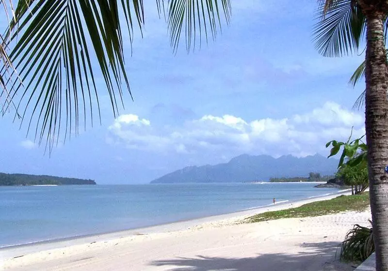 בית מלון כפרי Tropical Resort Langkawi