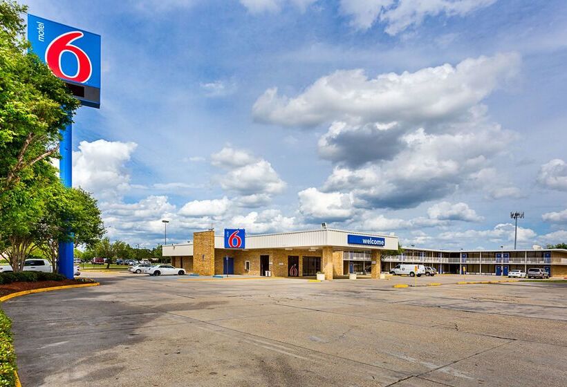 Motel 6 Baton Rouge Southeast