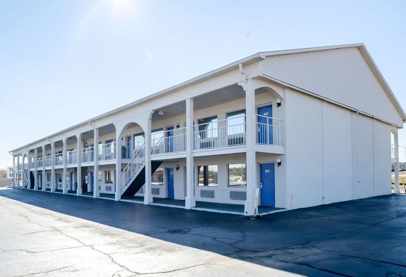 Motel 6 Commerce, Ga