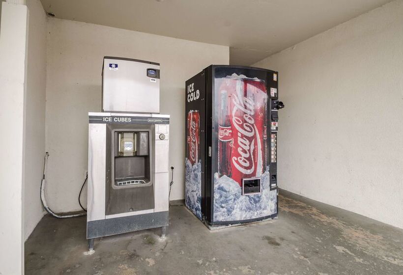 Motel 6 Commerce, Ga