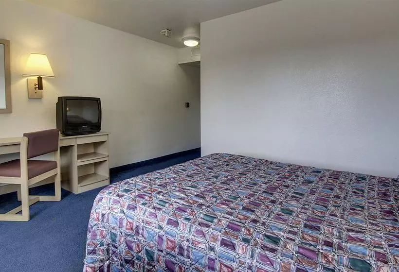 Motel 6 Des Moines South - Airport