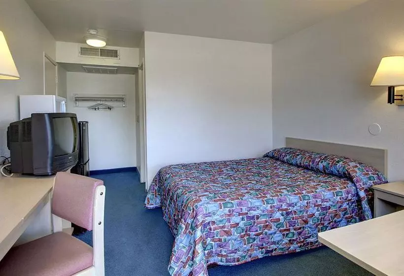 Motel 6 Des Moines South - Airport