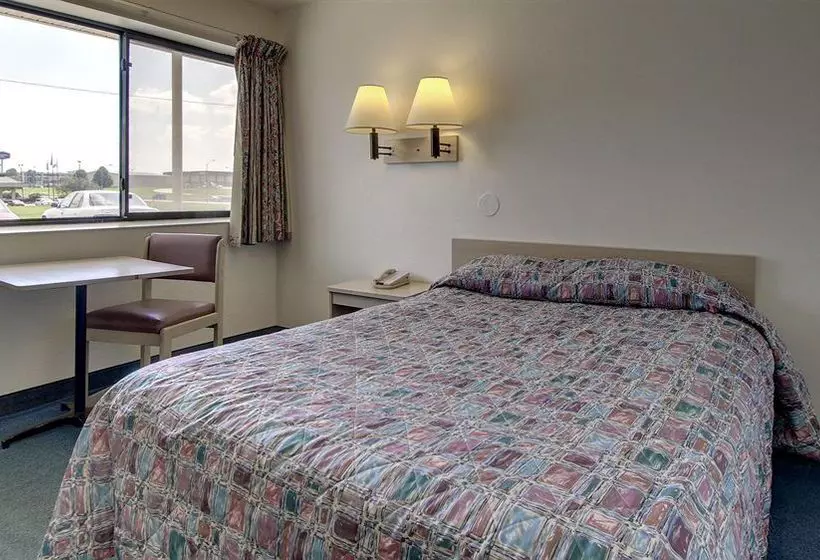 Motel 6 Des Moines South - Airport