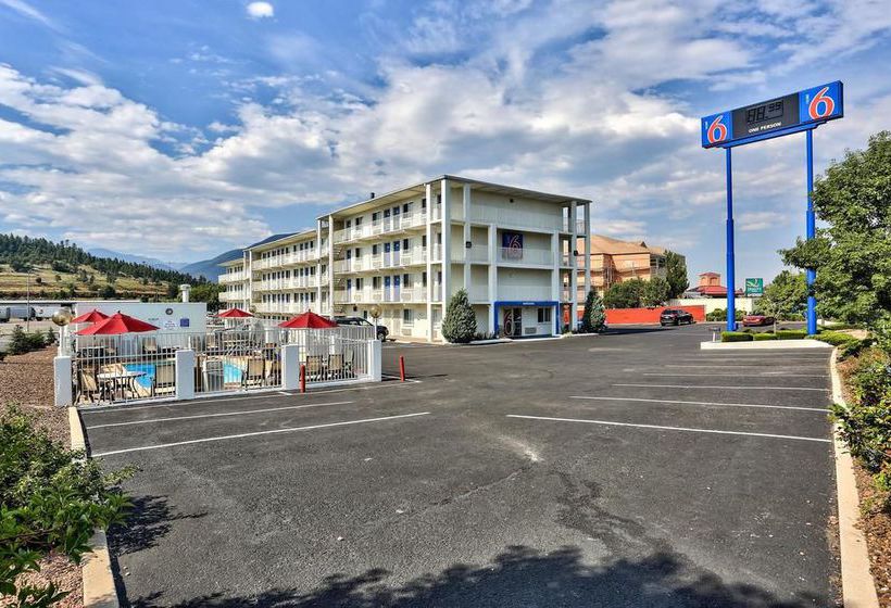 Motel 6 Flagstaff East  Lucky Lane