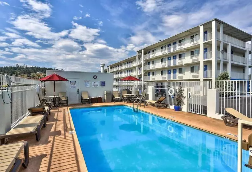 Motel 6 Flagstaff East Lucky Lane