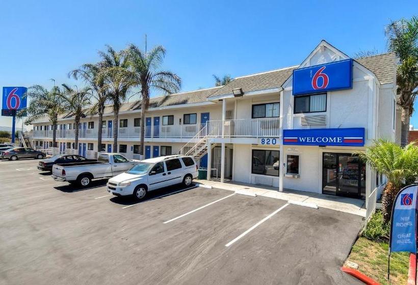 Motel 6 Los Angeles Harbor City