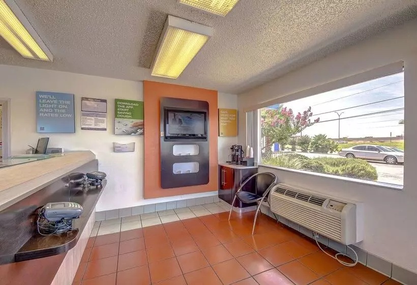 Motel 6 San Antonio, Tx   Fort Sam Houston