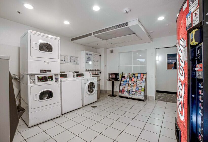 Motel 6 San Diego, Ca   Downtown