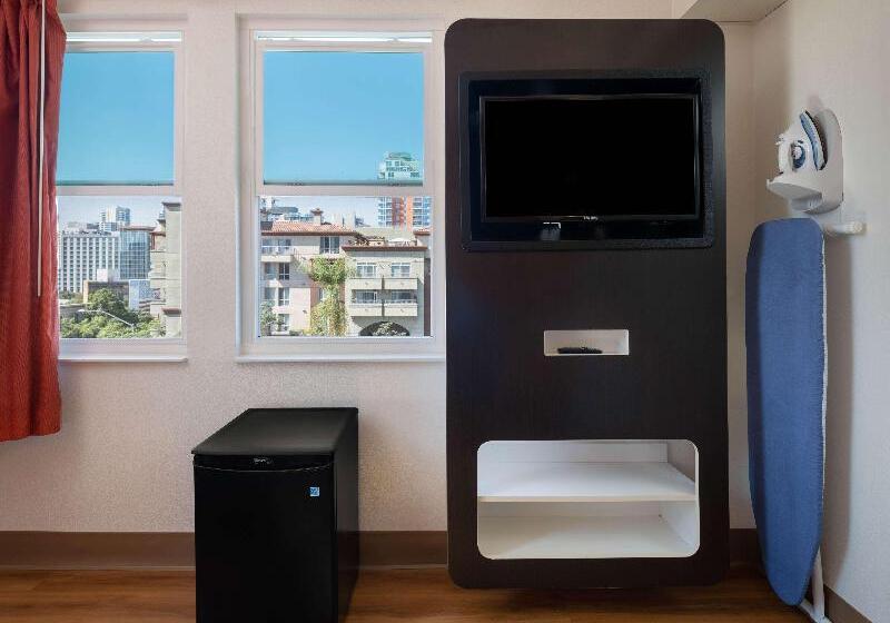 Motel 6 San Diego, Ca   Downtown