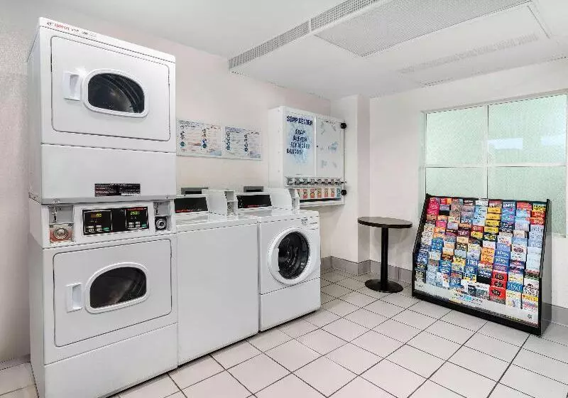 Motel 6 San Diego, Ca   Downtown