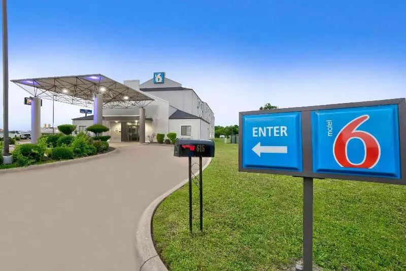 Motel 6denison, Tx