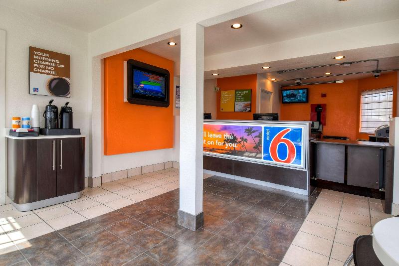 Motel 6escondido, Ca
