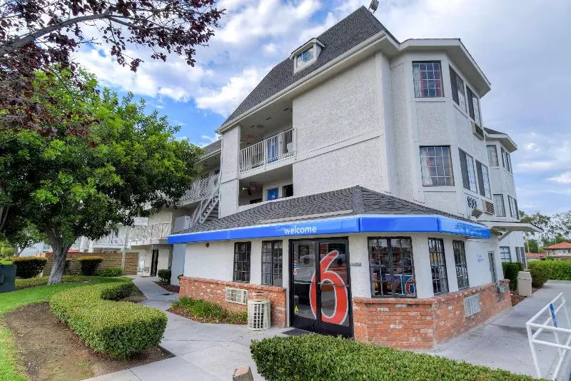 Motel 6escondido, Ca
