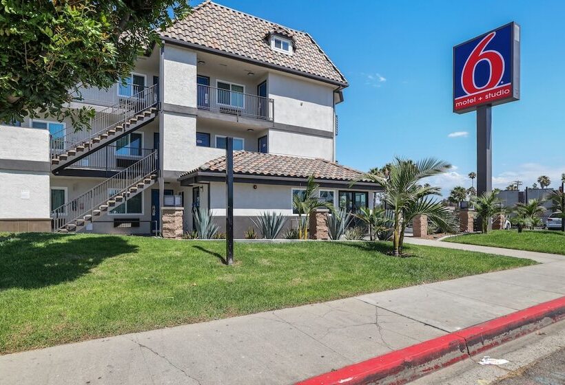 Motel 6escondido, Ca