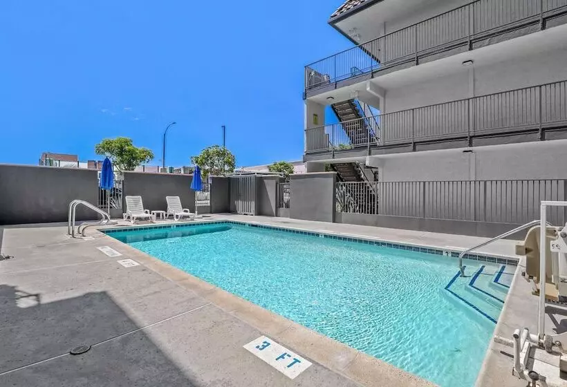 Motel 6escondido, Ca