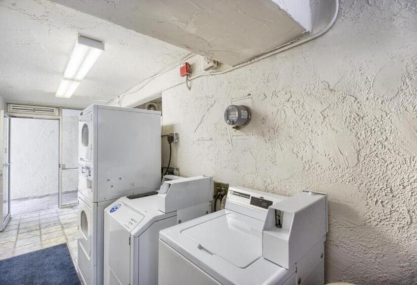 Motel 6 Everett, Wa South