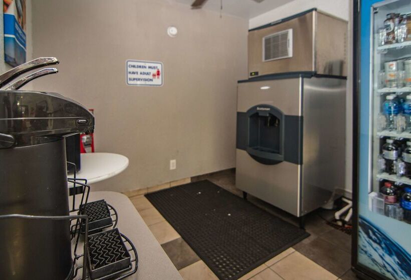 Motel 6 Ft. Pierce, Fl