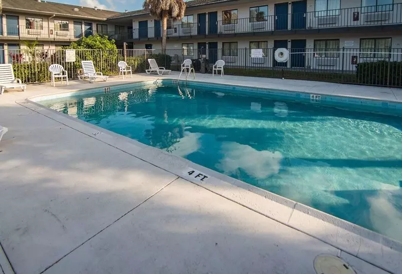 Motel 6 Ft. Pierce, Fl