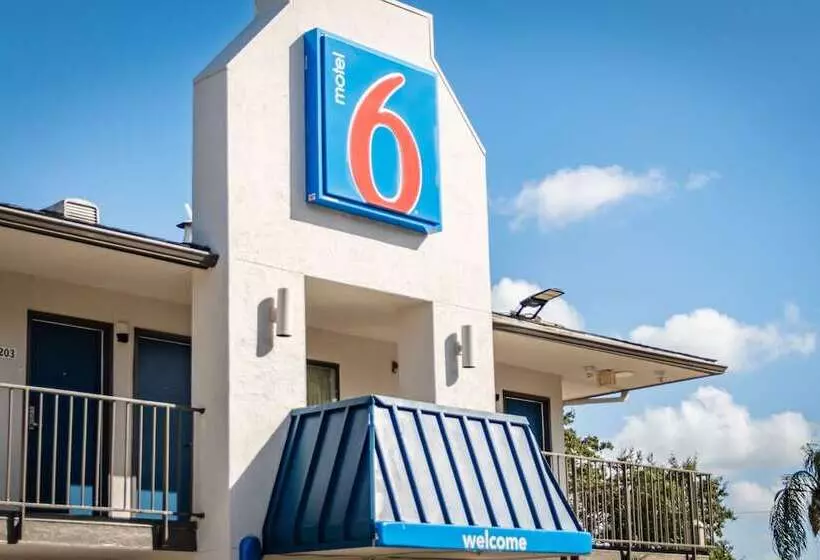 Motel 6 Ft. Pierce, Fl