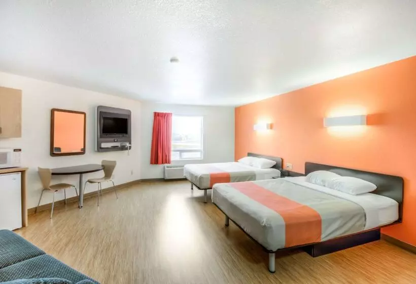 Motel 6 Regina, Sk