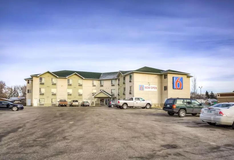 Motel 6 Regina, Sk