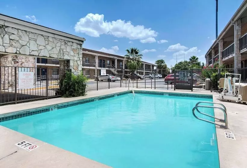 Motel 6 San Antonio, Tx  Northwest Medical Center