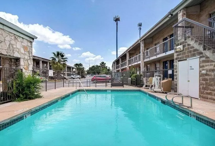 Motel 6 San Antonio, Tx  Northwest Medical Center