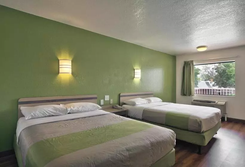 Motel 6tallahassee, Fl Downtown