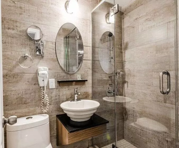 Olux Hotel Motel Suites