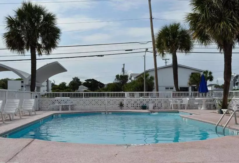 The Diplomat Family Motel