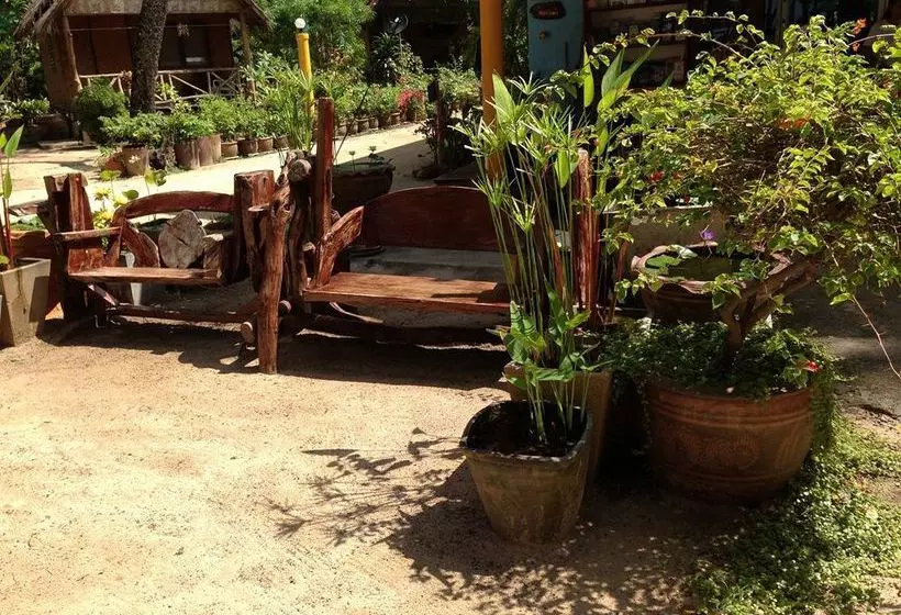 ユースホステル Seapearl Lanta Cottage