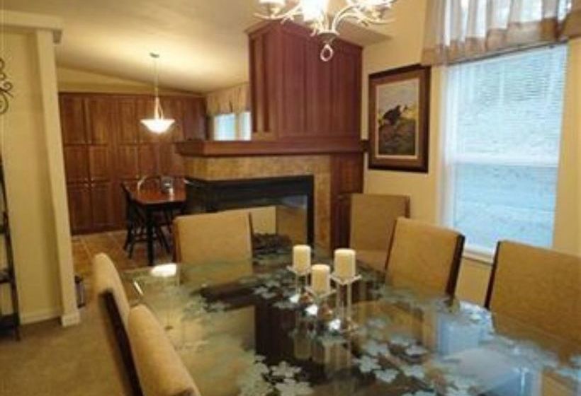 Amber Lights Bed And Breakfast