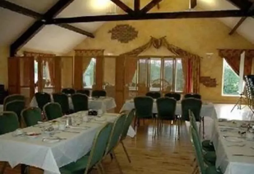 Bed and Breakfast Ballinderry Inn