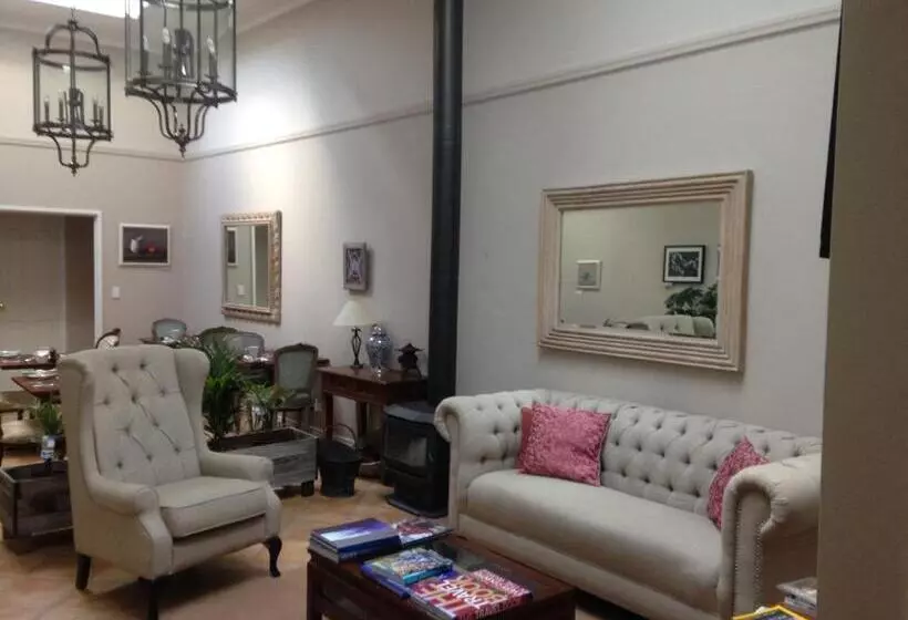 Bed and Breakfast Lanterns Retreats