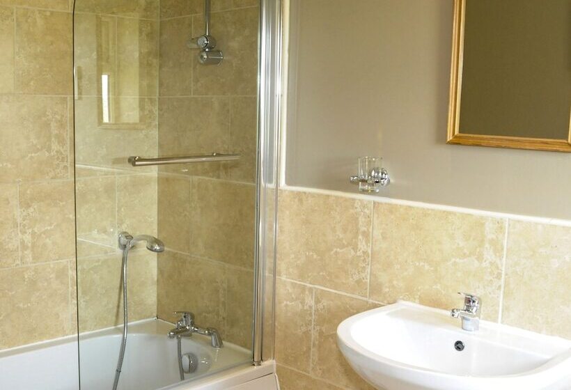 צימר The Poplars Rooms & Cottages