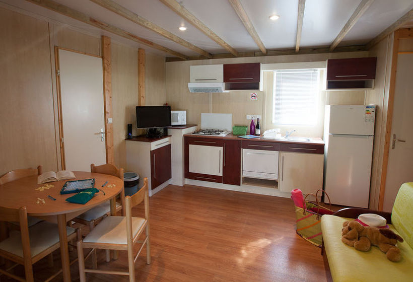 Le Château Des Marais