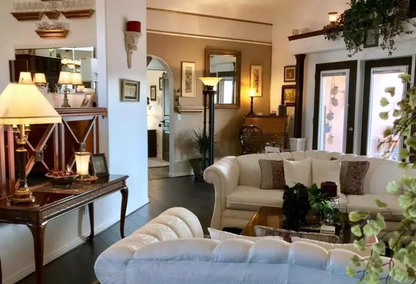 Dreamkatchers Lake Powell Bed & Breakfast