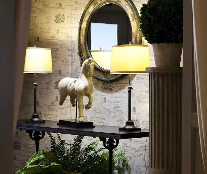 Ambassador Hotel Oklahoma City, Autograph Collection