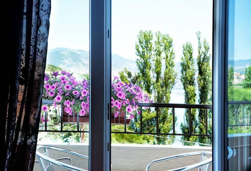 Anastassiou Hotel   Bike And Motorcycle Friendly