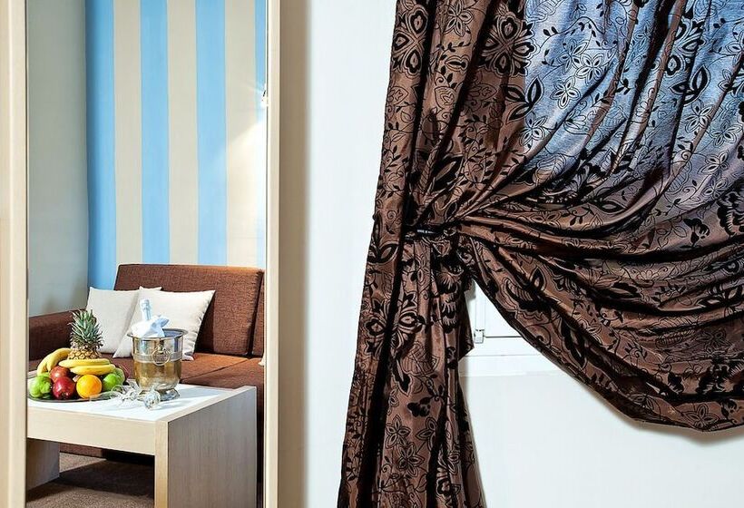 Anastassiou Hotel   Bike And Motorcycle Friendly