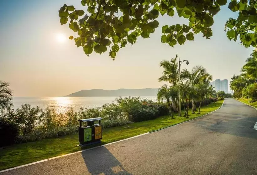 فندق Country Garden Silver Beach