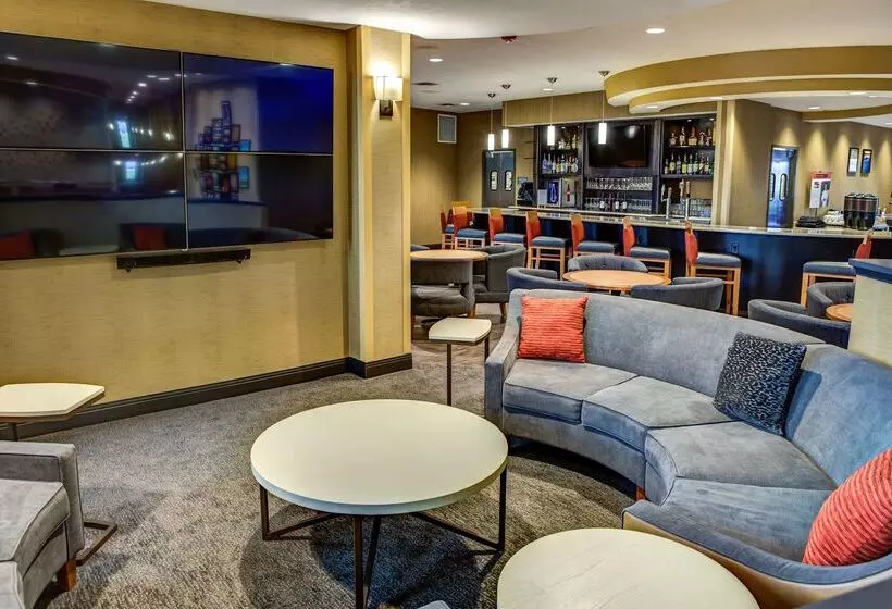 בית מלון כפרי Doubletree By Hilton West Fargo Sanford Medical Center Area