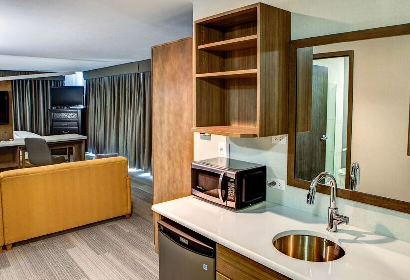 فندق Doubletree By Hilton West Fargo Sanford Medical Center Area